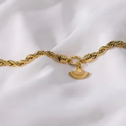 Charm Necklace Breeze