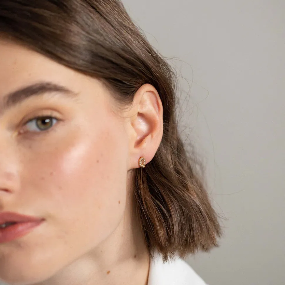 Earring Q