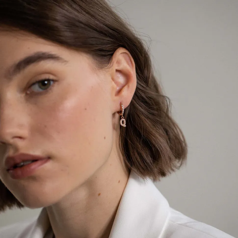 Hoop Earring Q