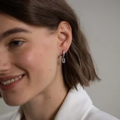 Hoop Earring U