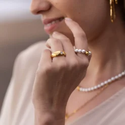 Lovely Ring