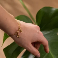Mahina Club Kainalu Charm