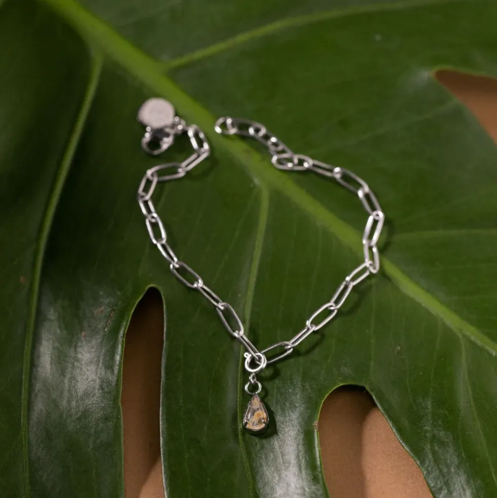 Mahina Club Kainalu Charm