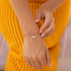 Mahina Club Lotus Charm