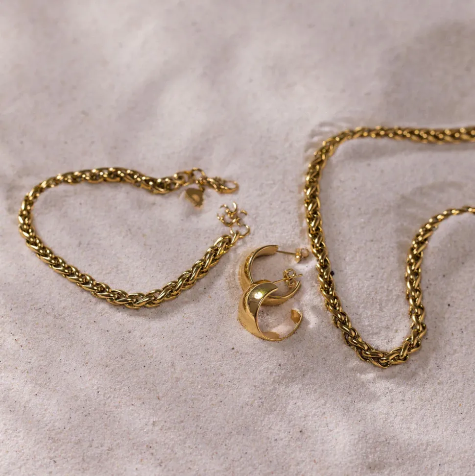 Twisted Bold Necklace